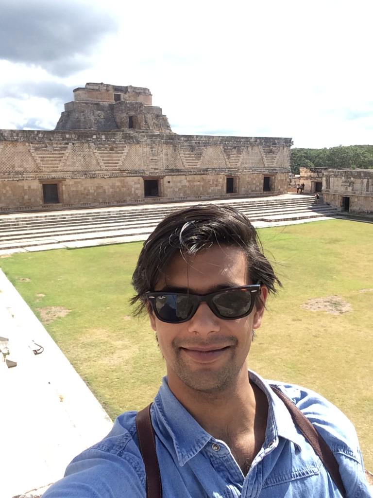 TimField1's tweet photo. Mexico is gr8 #ruinsselfie http://t.co/6h4Can6lfi