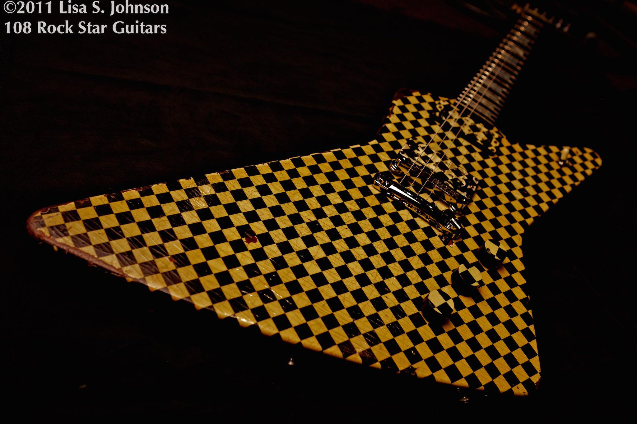 Happy Birthday Rick Nielsen! My guitar Hero!! 