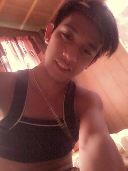 akikhosantos's tweet photo. I miss you so much @peacelouis pls tell me where are now and tell me what happend to you i'am so really worried here http://t.co/d0m5isV1wK