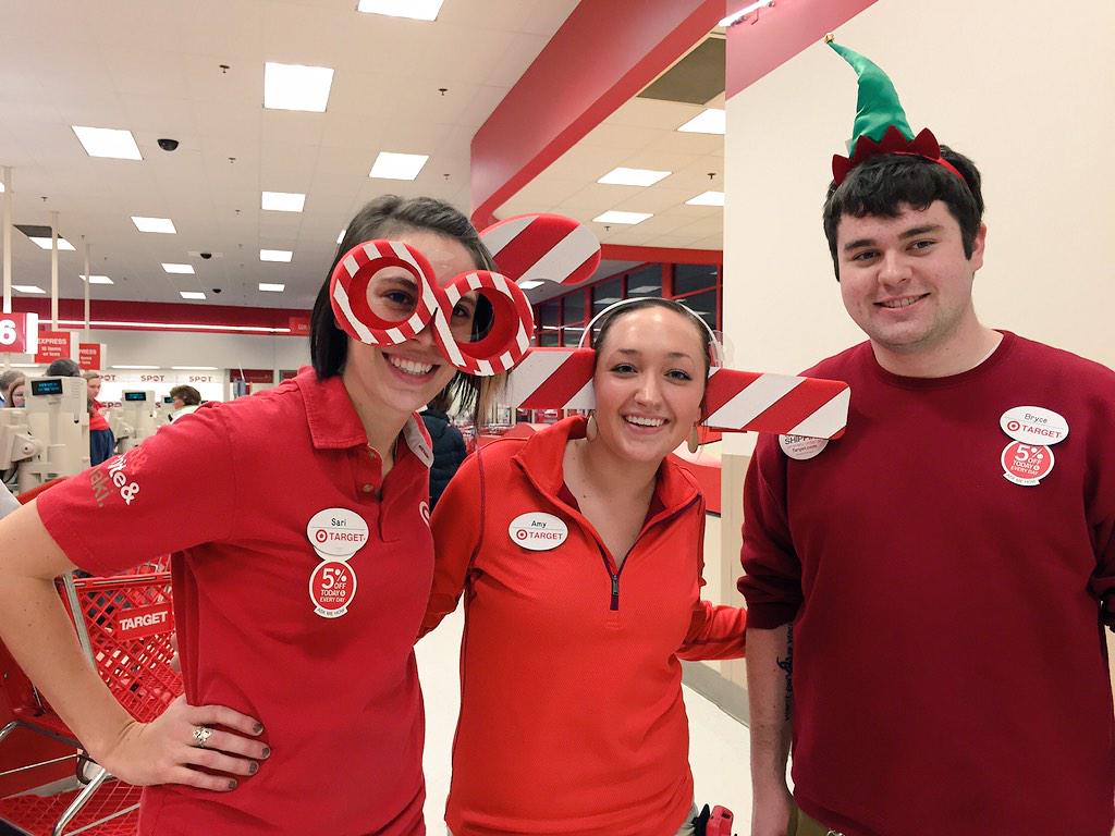 AmyTrevarthen's tweet photo. Dressing up to drive some redcards! @RawaySari @AFjers @BryceReps http://t.co/VNk7f0mU7q