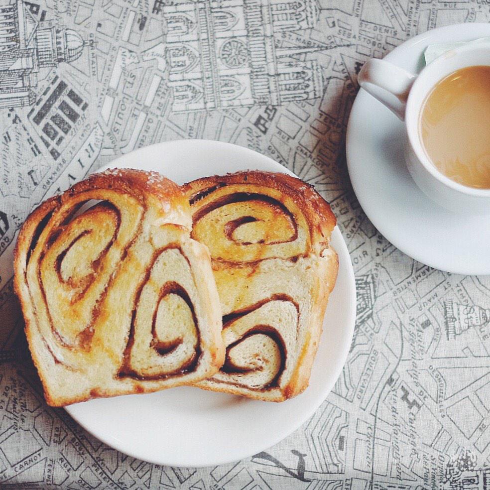 LandLLosAngeles's tweet photo. Cinnamon Toast. I'll take a loaf for the road please and thank you! 😍 #brbLA #napa #alexisbakingco http://t.co/nmxaGD8OQc