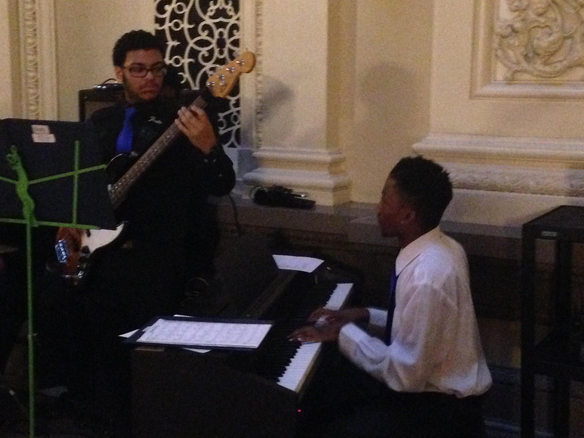 Embedded image permalink