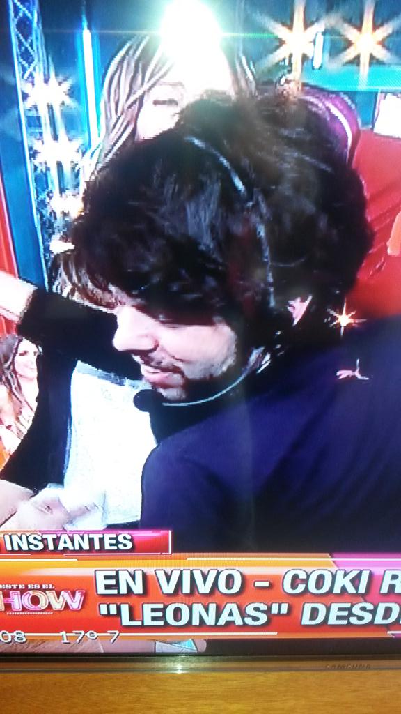 melinaassisi's tweet photo. @esteeselshowok #productordesenmascarado http://t.co/zqi5VFLUgU