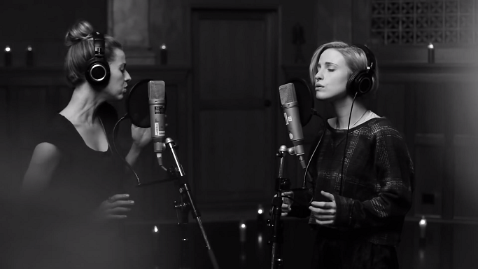 paramorelat's tweet photo. The video for Paramore's "Hate To See Your Heart Break" ft. Joy Williams has over 3M views! http://t.co/umMoW5AxFt http://t.co/BQCVwNY1YG