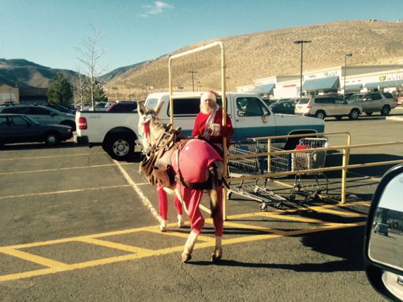 alanpmitchell's tweet image. Santa and his busted ass