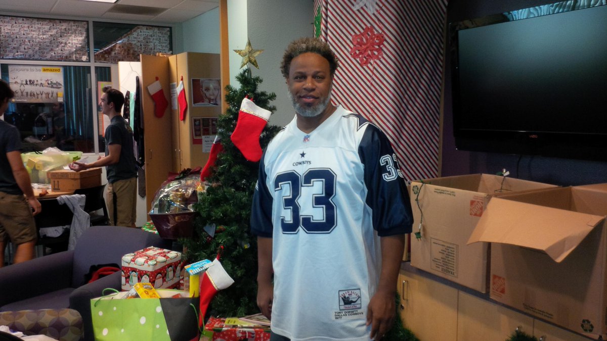Napsacshop's tweet photo. @ogcuicide1 @comptonbig2da @Epademik  thanks for the 12 Days of X - Mas Donations and support ! Merry X - Mas! http://t.co/ET4RMGMI5p