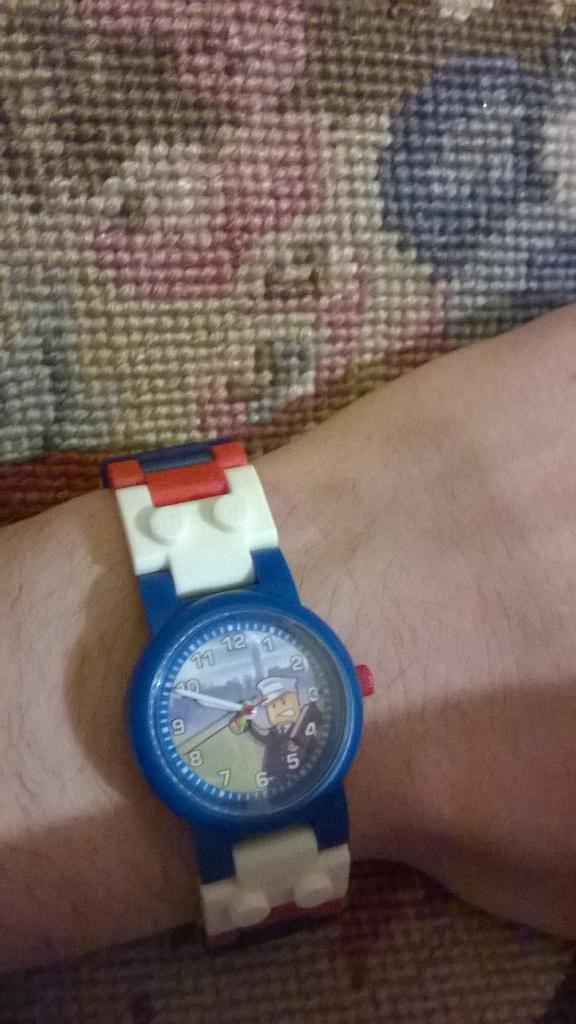 Fred_Swan's tweet photo. Look at my new time-piece, @SimonClarke23 is a genius http://t.co/qUlXNm0Azv