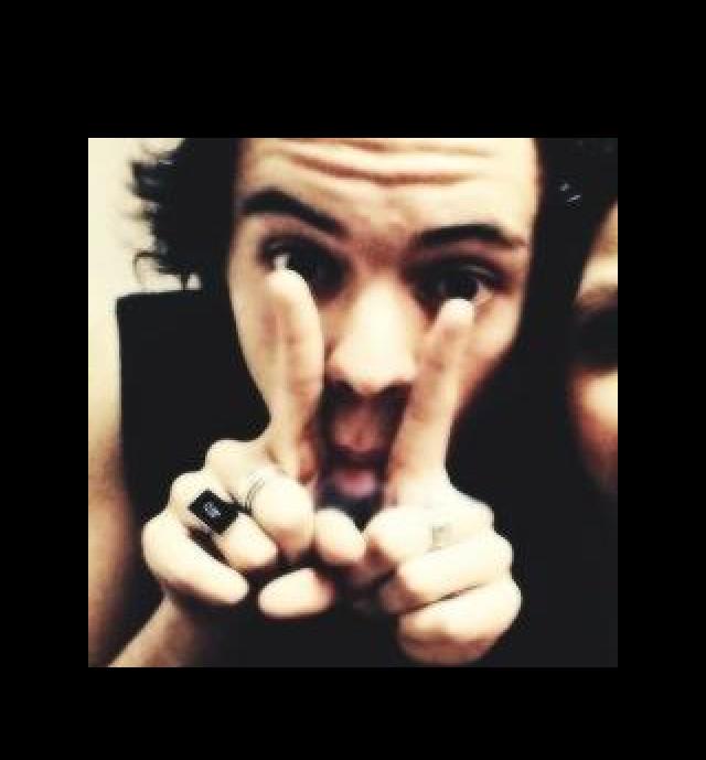 <a href="/harryy_stylessz/">harry</a> #mcm to my beautiful hazza.