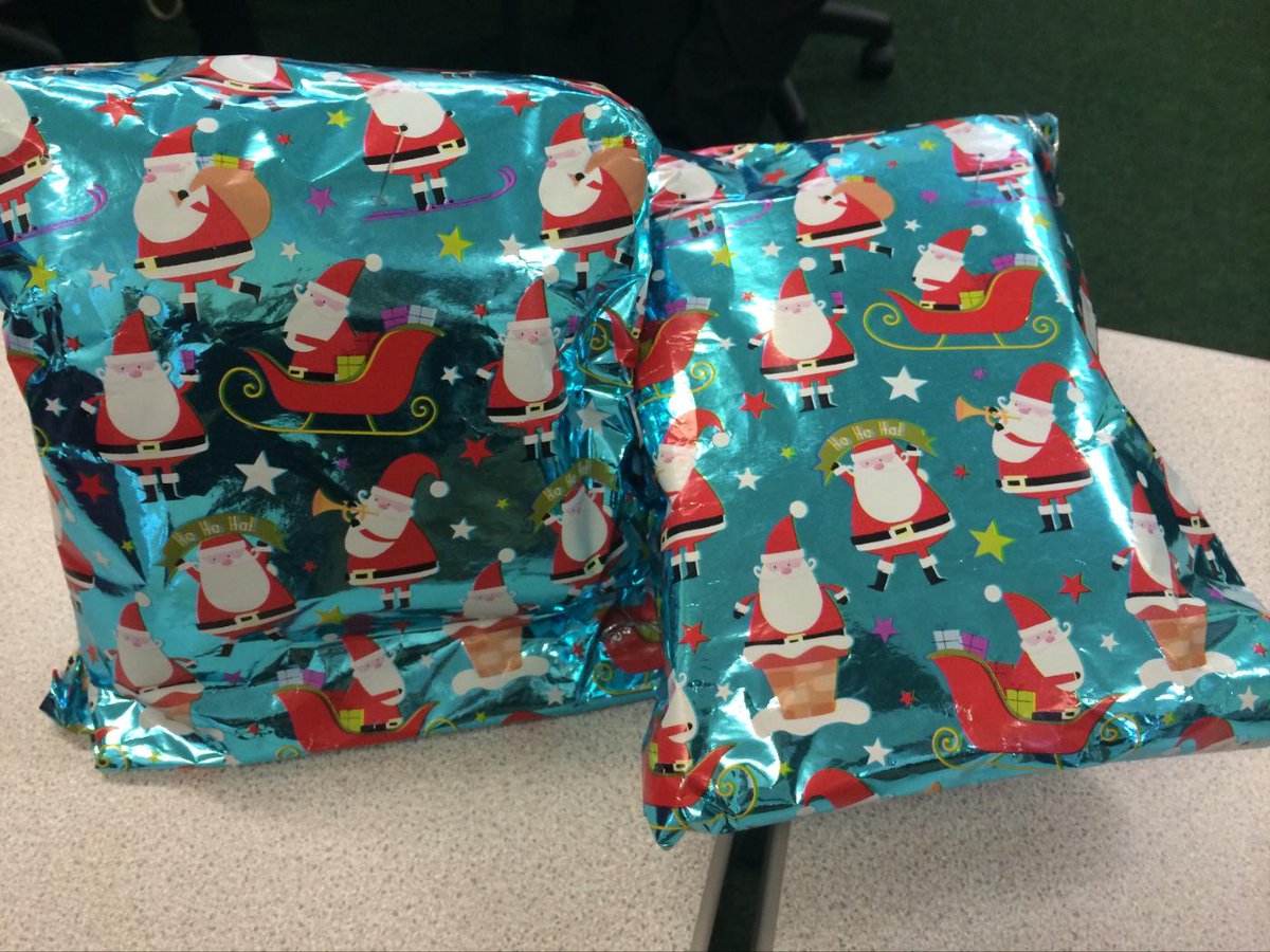 Typograffix's tweet photo. All wrapped and ready to be delivered to a customer in time for Christmas ! 🎅 #merrychristmas http://t.co/auzpHkDhdN