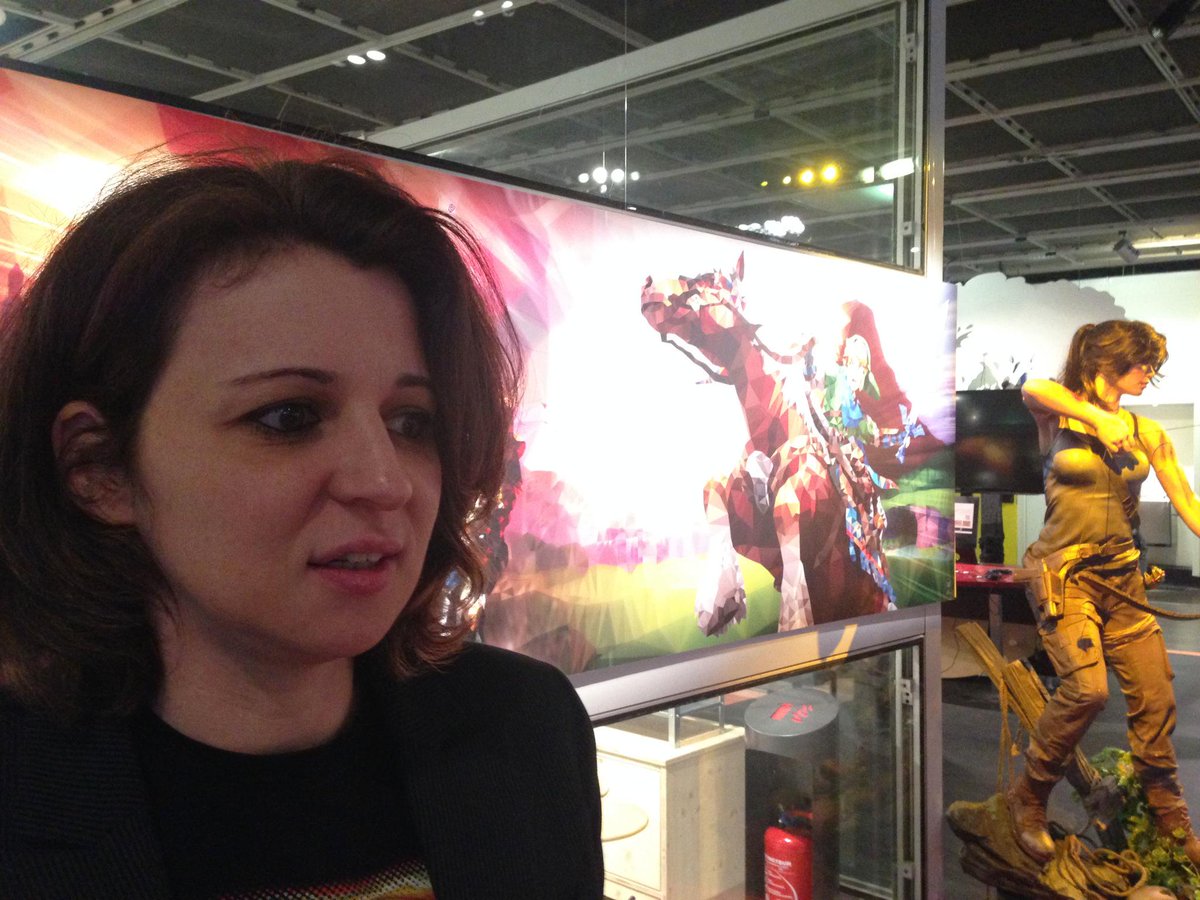 pascalparole's tweet photo. La #Zone3Villette un écrin de choix pour admirer les créations artistiques d'@ideealizse à la @citedessciences http://t.co/2Y4CukNNYN