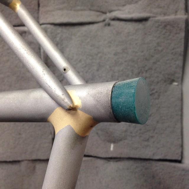 hubpowder's tweet photo. Somebody's ready for a new coat. #retroreflective #zakimgray http://t.co/Y8Pu21eMSs