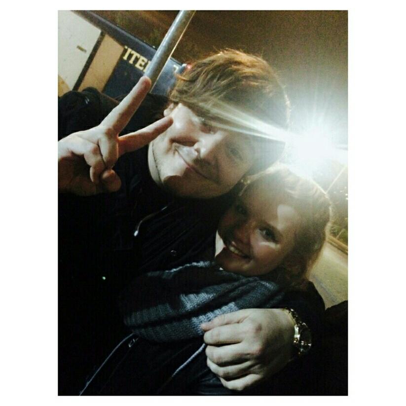 fakeanddestiny's tweet photo. @aaronpauley remember when i met you after #thehuntingpartytour in munich ❤😊 http://t.co/O3ptzQG40R