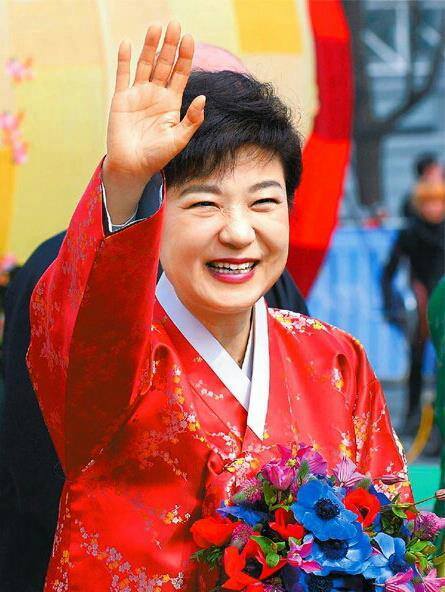 kbw5307's tweet photo. 나라사랑 겨레사랑
祖國위한 一片丹心
大韓民國이여 永遠하라. http://t.co/5bGR7BhTZZ