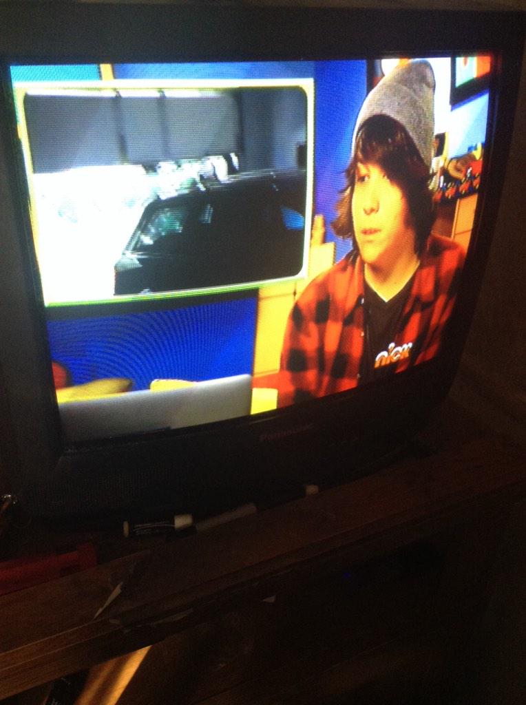 cinimodyeslah's tweet image. good show #ReactToThat :) @thefinebros