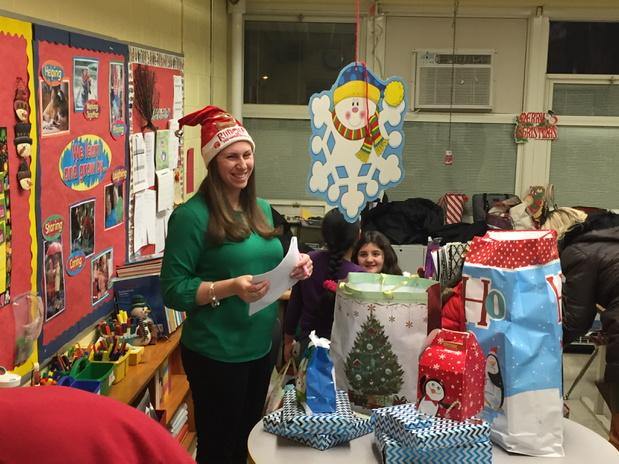 Lafayette Estates School 25 Christmas toy giveaway