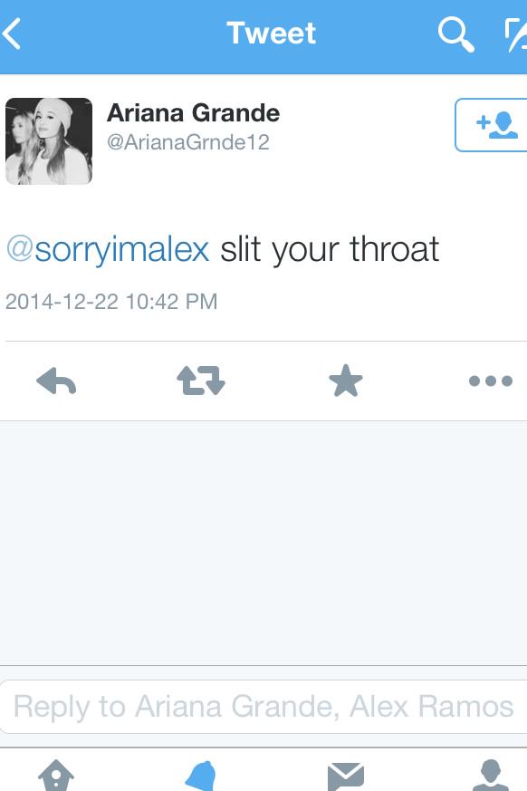 httpxpalee's tweet image. omfg i'm laughing too hard at this.