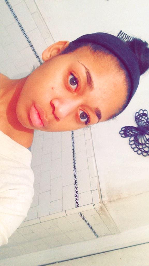 CeAiraMist_'s tweet photo. #old😍😍💋 http://t.co/WOCPW7xQTQ