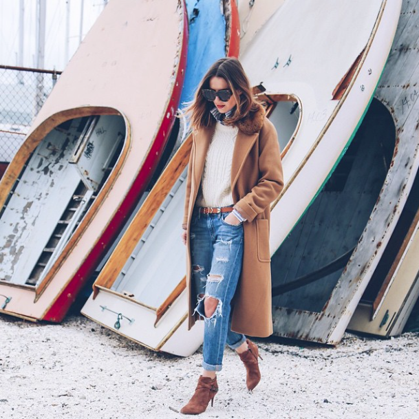 JoesJeans's tweet photo. Keep it classic like @jessannkirby who updates her timeless look with our distressed #denim. #ootd #joesjeans http://t.co/9yEyhQm4cL