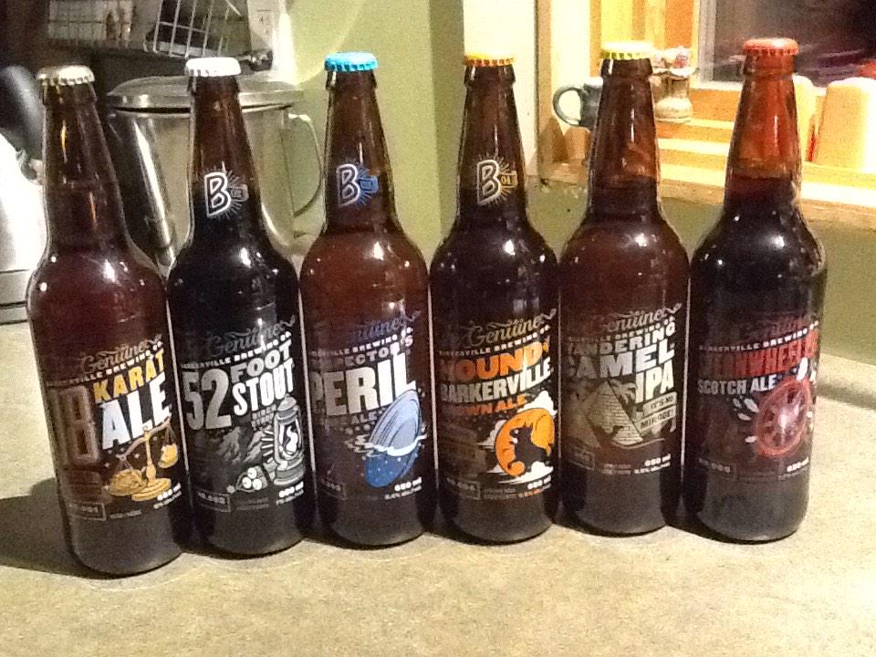 gthielmann's tweet photo. Just in time for the holidays; it's a Christmas Beeracle. The #Essential6 from @BarkervilleBeer http://t.co/xv99rHp897