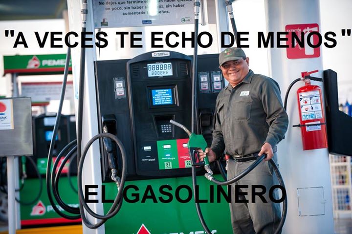 GuztaveTM's tweet photo. A veces te echo de menos... 😔😔😂 http://t.co/11aUMzoNBD