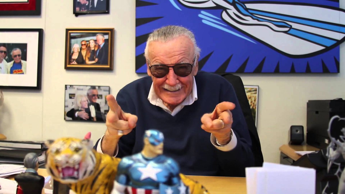 Character_Media's tweet photo. Marvel's Stan Lee performs the "Gwiyomi player" in Clara's music video. #Kpop #Marvel. http://t.co/nt6ooXrmql http://t.co/H9AJr7duML