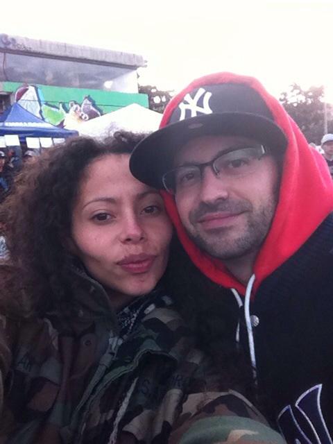 black swan tweet media