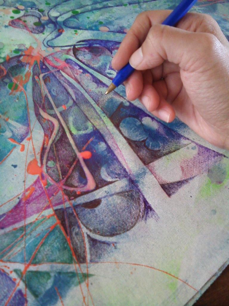 gabpirolo's tweet photo. #goodNith in #Dark #Colours #workInProgress http://t.co/9vF9iGcr4Y