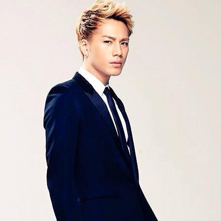 exile_luv0628's tweet photo. 3/12はなんの日か分かるよね？
私達の大好きな臣くんの誕生祭(*˙︶˙*)☆*°
感謝の気持ちを込めて、ファンさんで
312RTお願いします٩( 'ω' )و 
#登坂広臣狂愛の人RT 
#一緒に祝ってくれる人
#さぁさぁ回して http://t.co/TL4y0ZG1ip