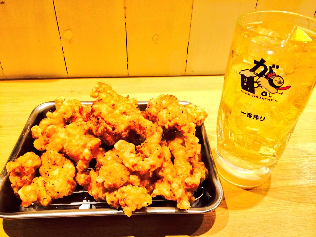 がブリチキン 御茶ノ水店 3種ミックス もも やげん ネック ハイボール一杯でなんと1481円 7時までのご来店ですと1340円 ぜひご利用ください O Http T Co Gza1tjolso