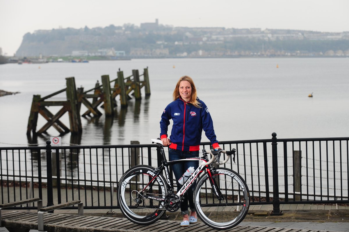 Ymunwch â ni ar gyfer triathlon Cymreig newydd sbon yng Nghaerdydd ym Mehefin 2015!

cardiff-tri.com