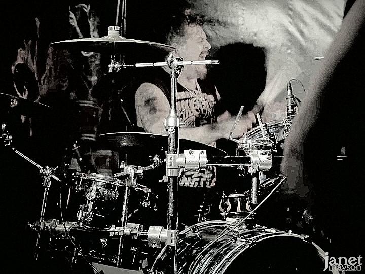 TheBulletBoys's tweet photo. @sduncandrums @NickRozz @MarqTorien @AaronSampson #BulletBoys #Roadwarriors #Realdeal #LosAngelus #SoCal #XmasTour http://t.co/TAcQTTLfDr
