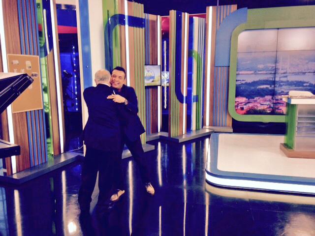 .<a href="/beyaztvcomtr/">Güncel</a> 'de Tahir Sarıkaya'nın konuğuyuz, <a href="/TurkKizilayi/">Kızılay</a> 'nın çalışmalarını konuşuyoruz.