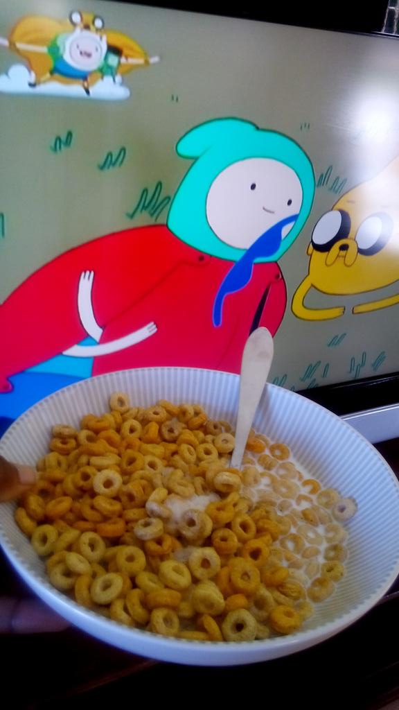 FoxxiBee's tweet image. Bout this life ❤ #Cheerios #ToonsForever