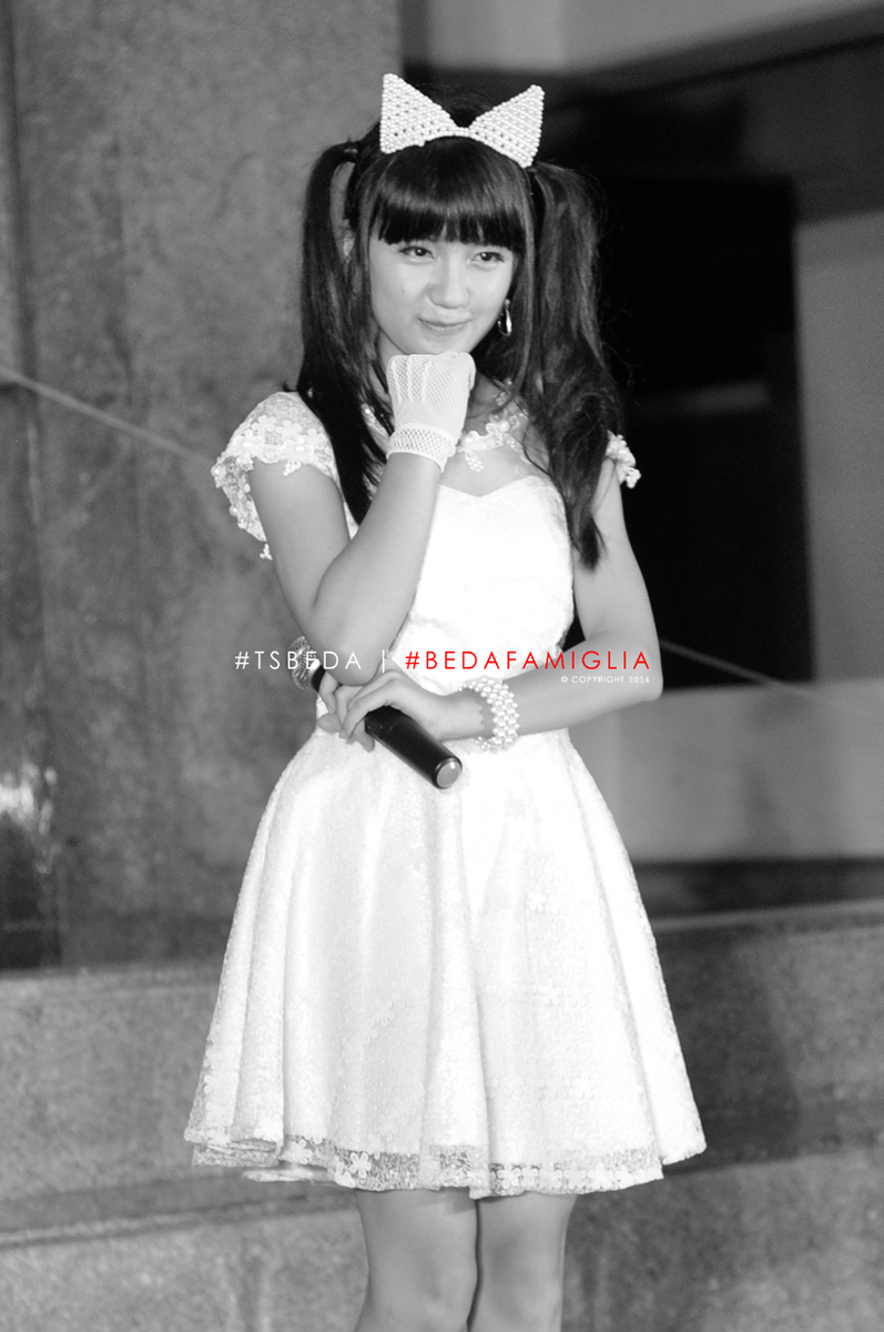 BedaFamiglia's tweet photo. Ternyata @Cindygulla0 ingin jadi super hero, lho! Penasaran?! Baca ceritanya di sini: http://t.co/1WWlWc6sKj
#TSBeda http://t.co/kGdizY217r