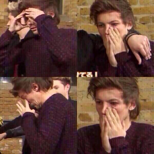 beachsidehes's tweet photo. JUST A FRIENDLY REMINDER THAT LOUIS TURNS 23 TOMORROW

WHOLE FANDOM: 

#WeAreAll1D
#WeAreAll1DFollowParty http://t.co/ZDjgaCqIL5