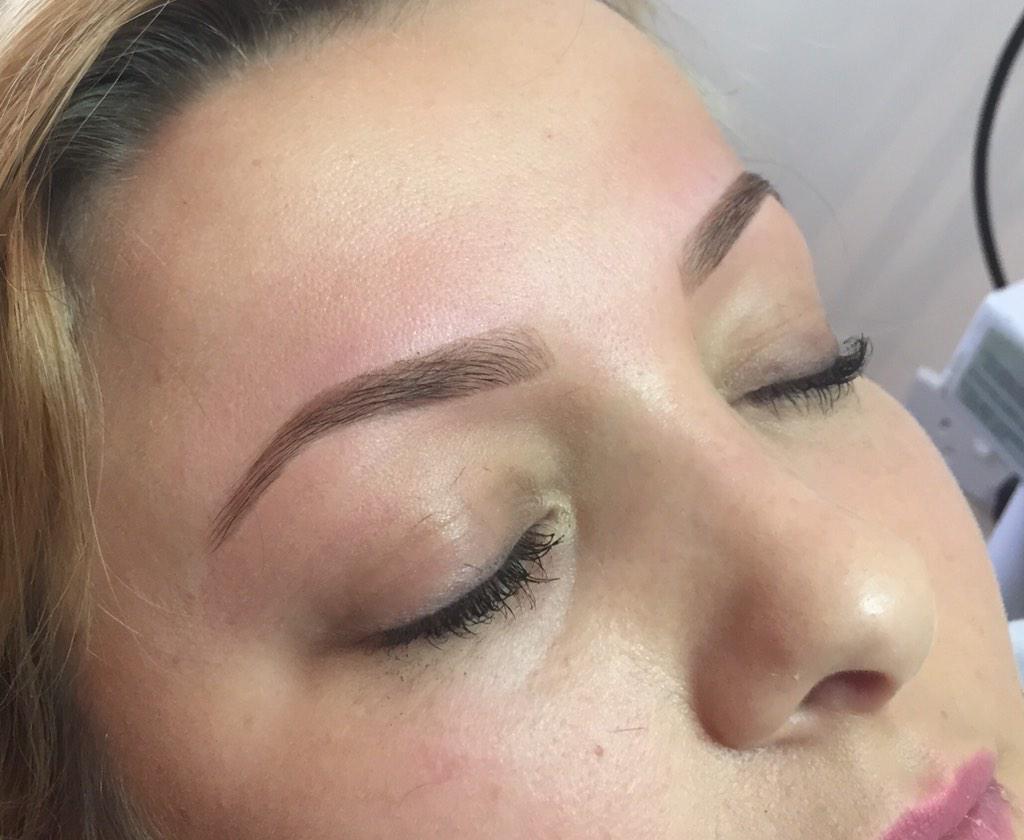 michelleBellMUA's tweet photo. Lovely soft hd brows I've done today http://t.co/nBMulpwGqT
