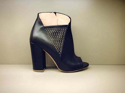 MarcEllisNY's tweet photo. Marchristmas
@MarcEllisNY #marcellisnewyork #like #love #shoes #fashion http://t.co/t7BLQv6aMV