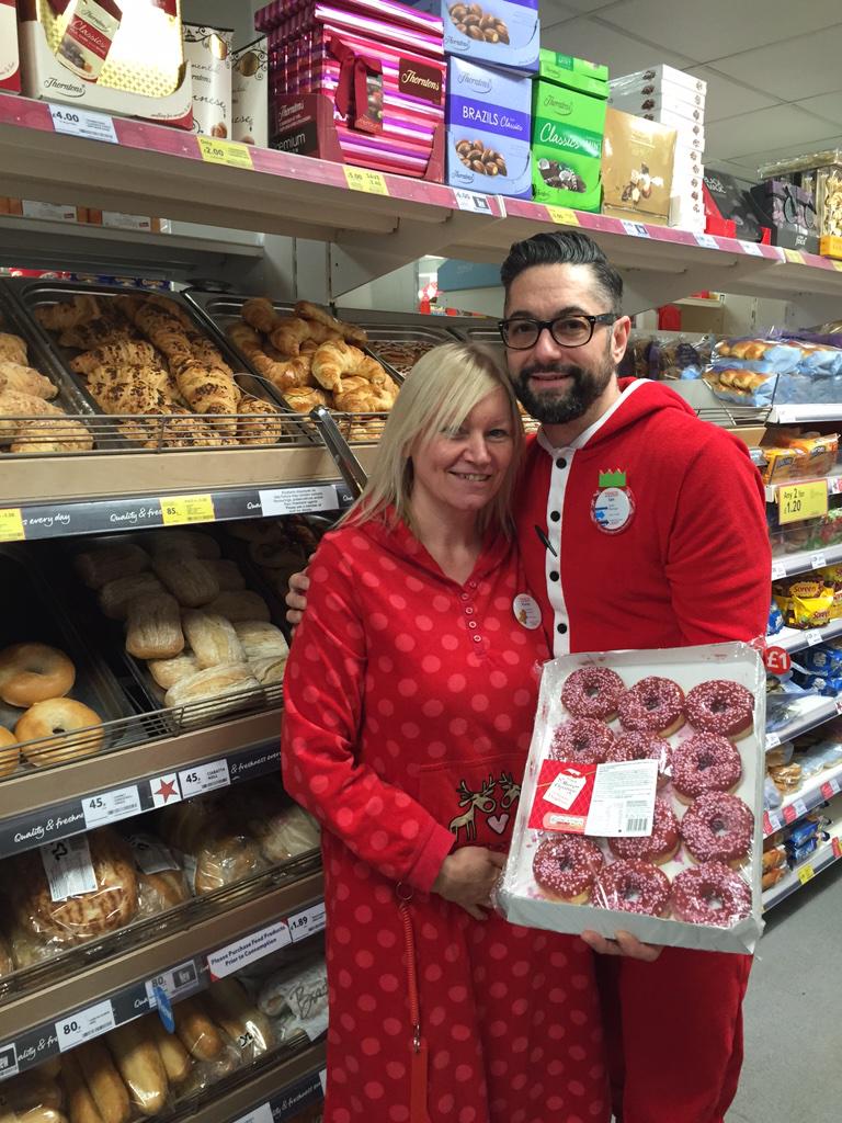 Big thanks to Karen for setting up a great bakery ready for today's trade 👍🎄
