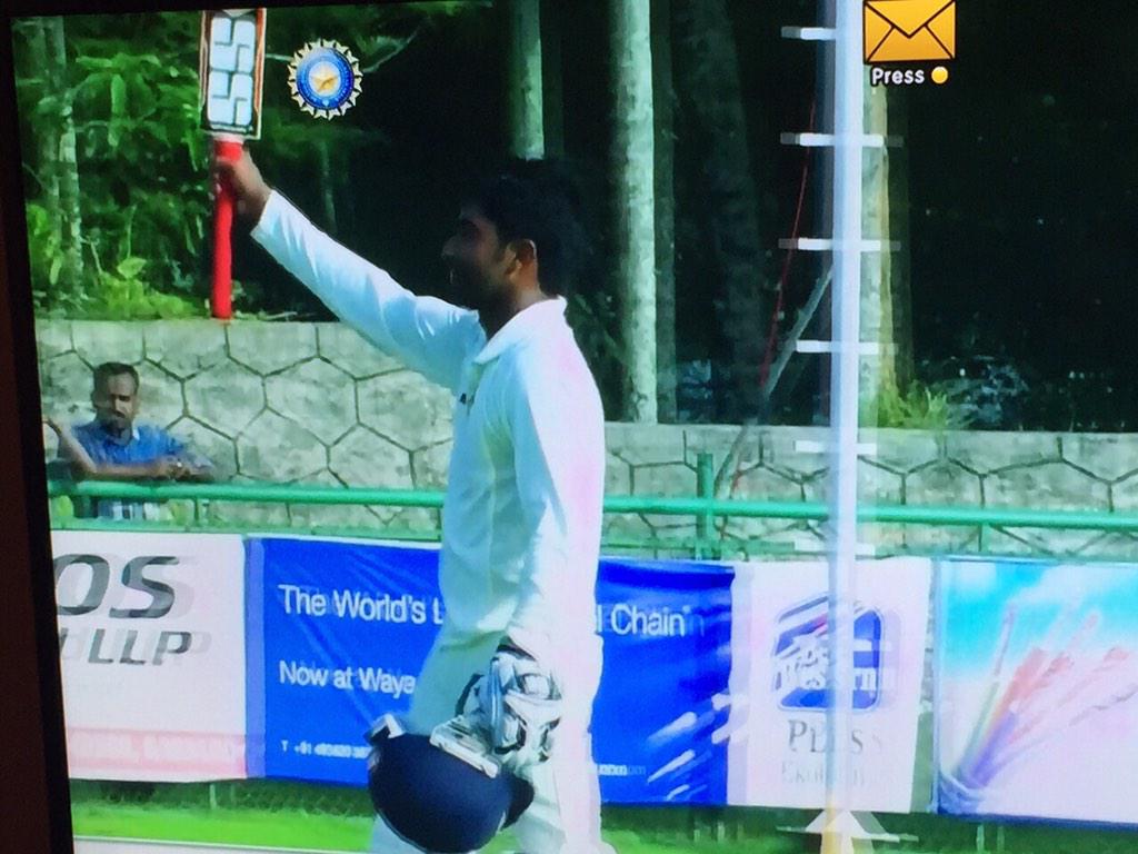 sreesanth36's tweet image. Well done Sachin baby..May God bless u to achieve more heights ..200not out..wht a knock ..well done