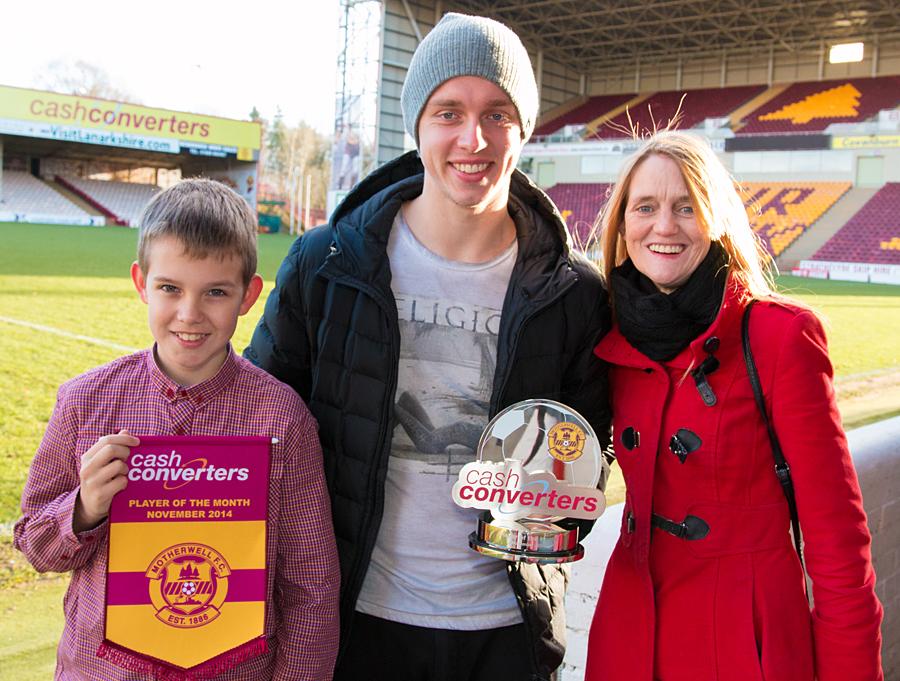 MotherwellFC's tweet photo. Goalkeeper @DanTwardzik has won the Cash Converters Player of the Month 
award for November: http://t.co/3ST578xAIU http://t.co/NiAAvaR7No
