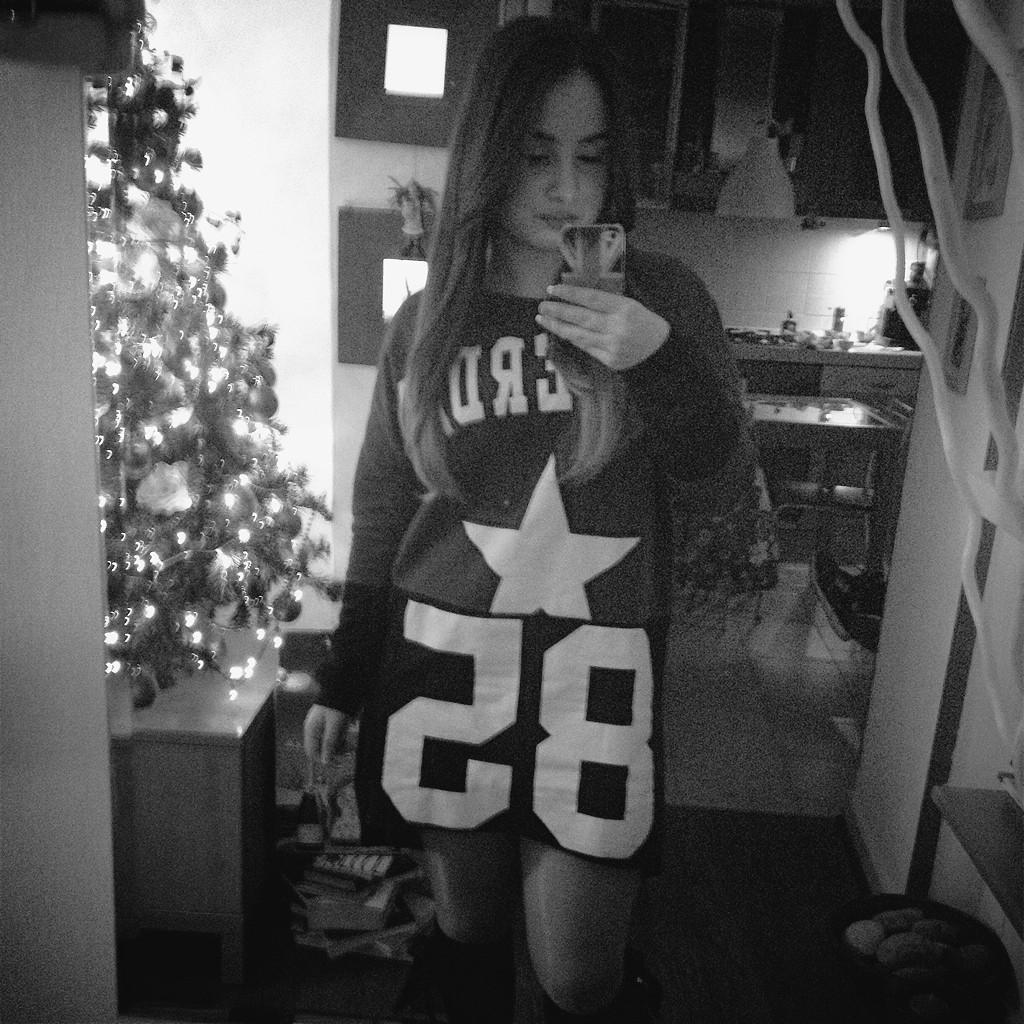 AnnaBorr's tweet photo. My love @justinbieber ❤️😘 http://t.co/dC6WvQb0BR