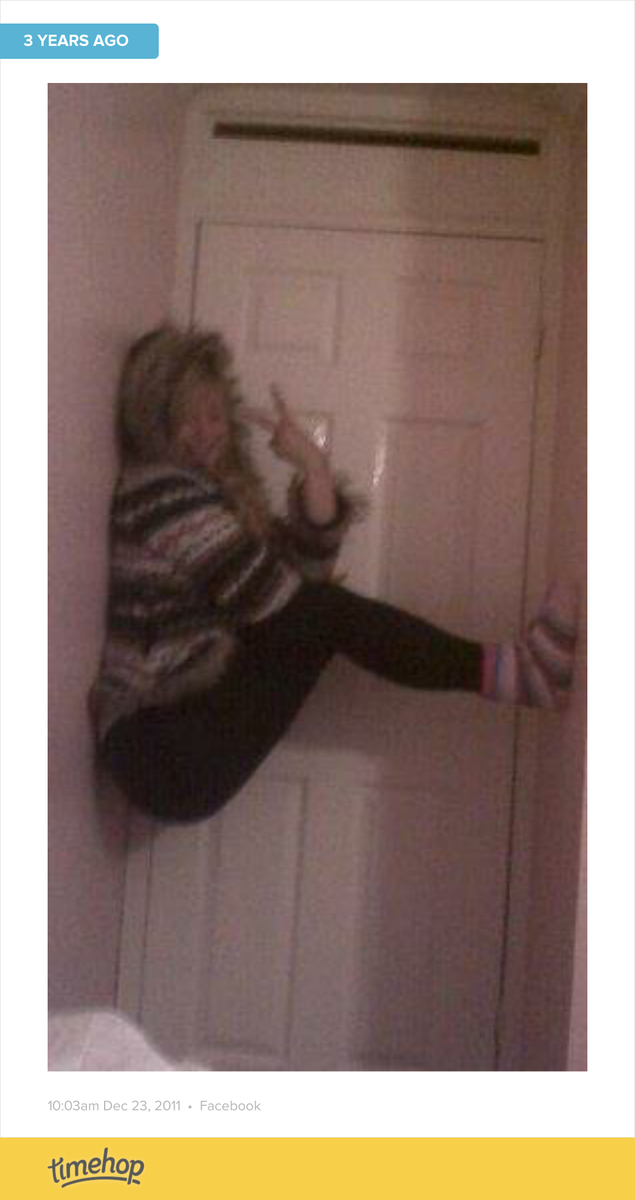 loraelliott94's tweet photo. Hahahah brogan remember this 😂😂😂 http://t.co/aDnYia8fsI http://t.co/BNhmcNlyJV