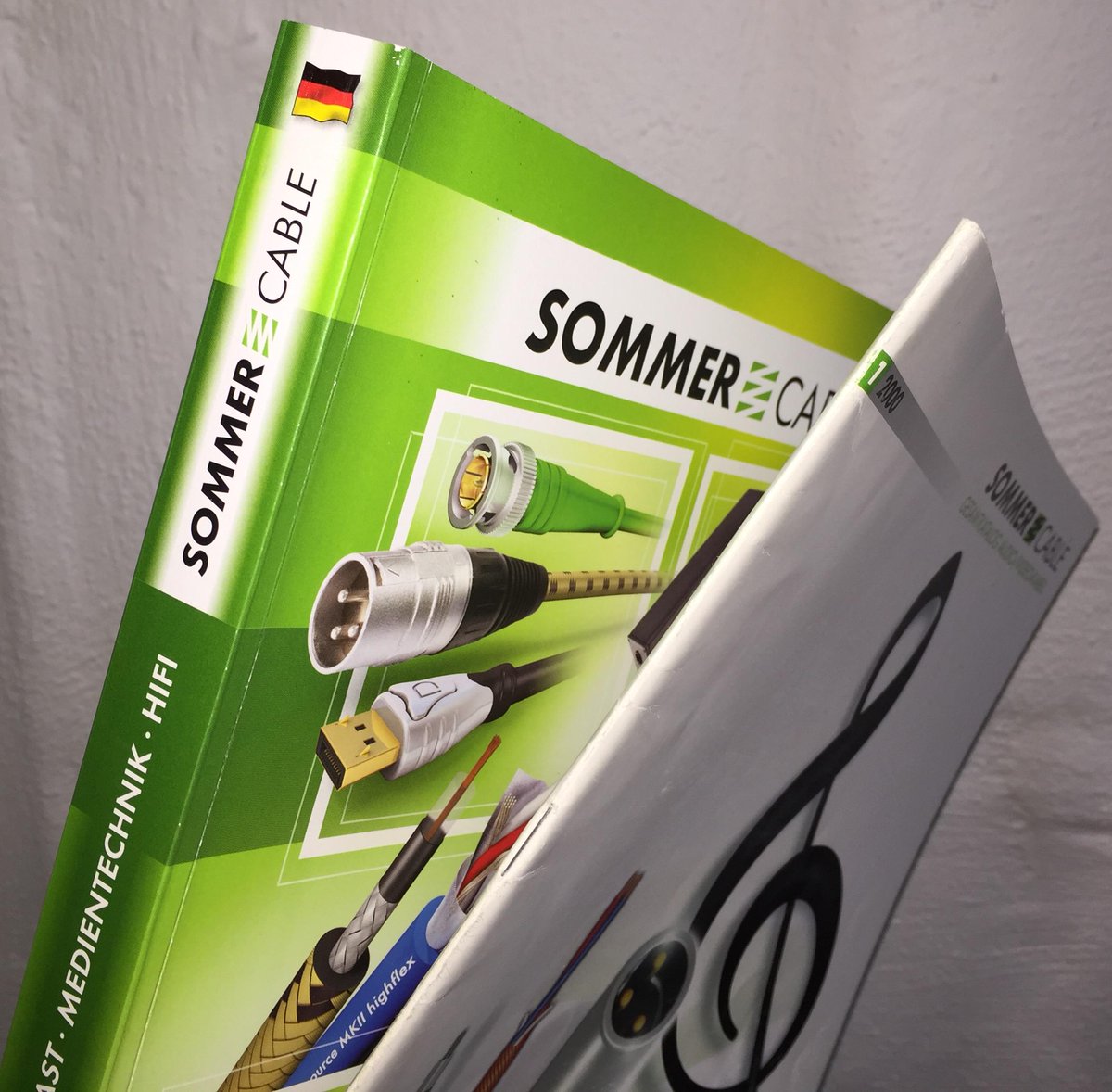 catalogue 1/2000 vs 2014 (6.2) ow.ly/i/82O8y ow.ly/i/82O8N