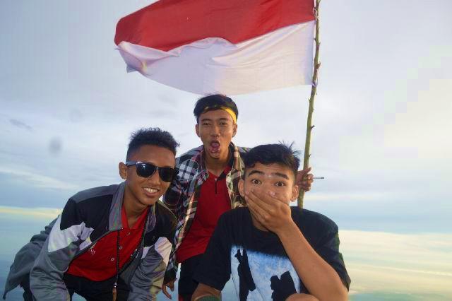 Bangkit_agunk's tweet photo. http://t.co/Mncc0AU36T