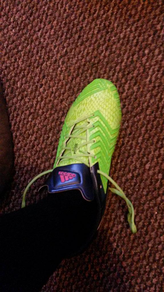 Like <a href="/riomavuba/">Rio Mavuba</a> 
#Lalito Mavuba