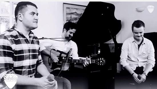 JOEdotie's tweet photo. You need to hear @trillogymusic's stunning cover of 'Auld Lang Syne' for @SundaySessLive http://t.co/i5dIRpyyLN http://t.co/NOZjksxYXu