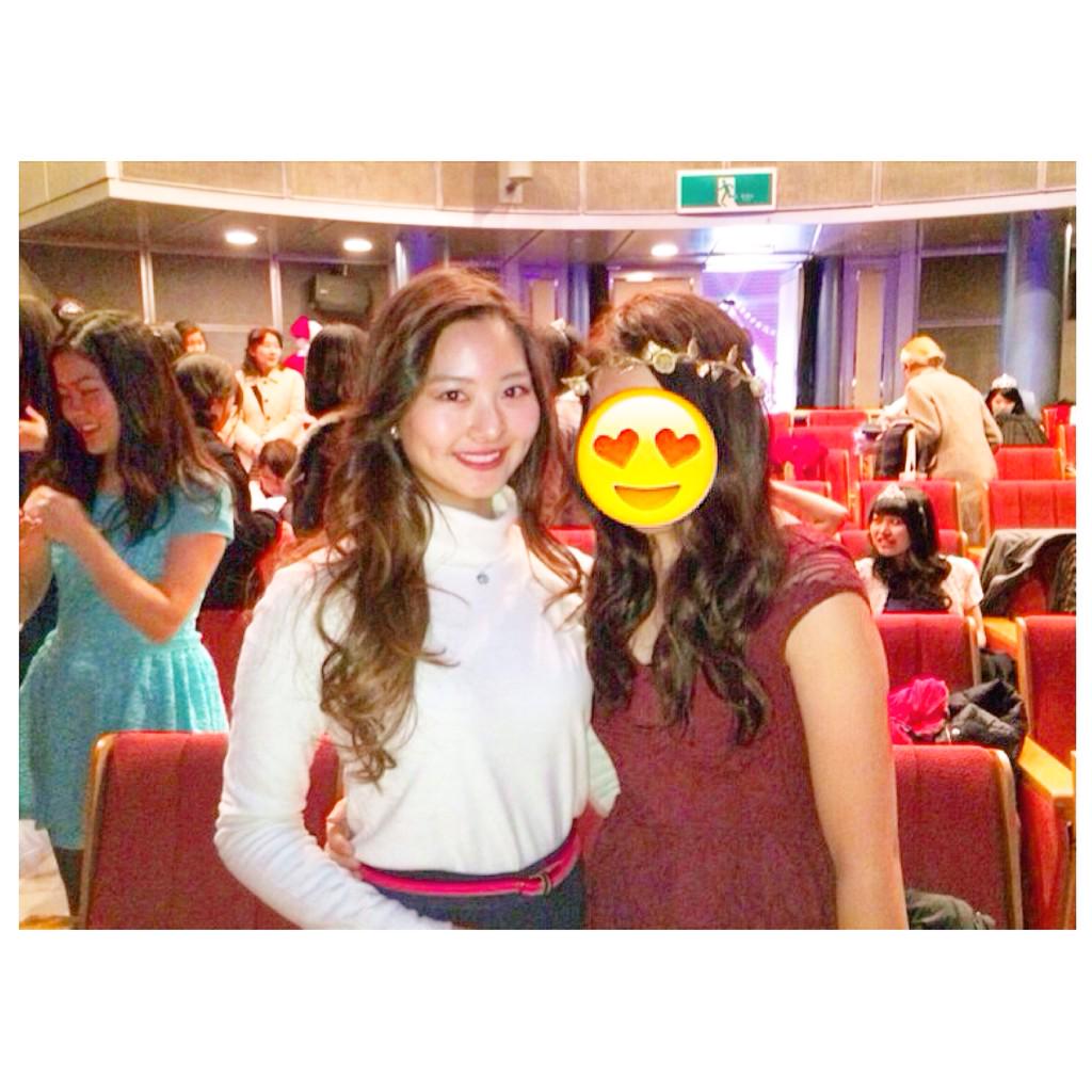 Dreamer على تويتر Vell Disney じゃあ私ホリスターの店員なるからなおきはアバクロの店員ね 爆笑wwwwwwぎこちなさすぎwww 25来るの