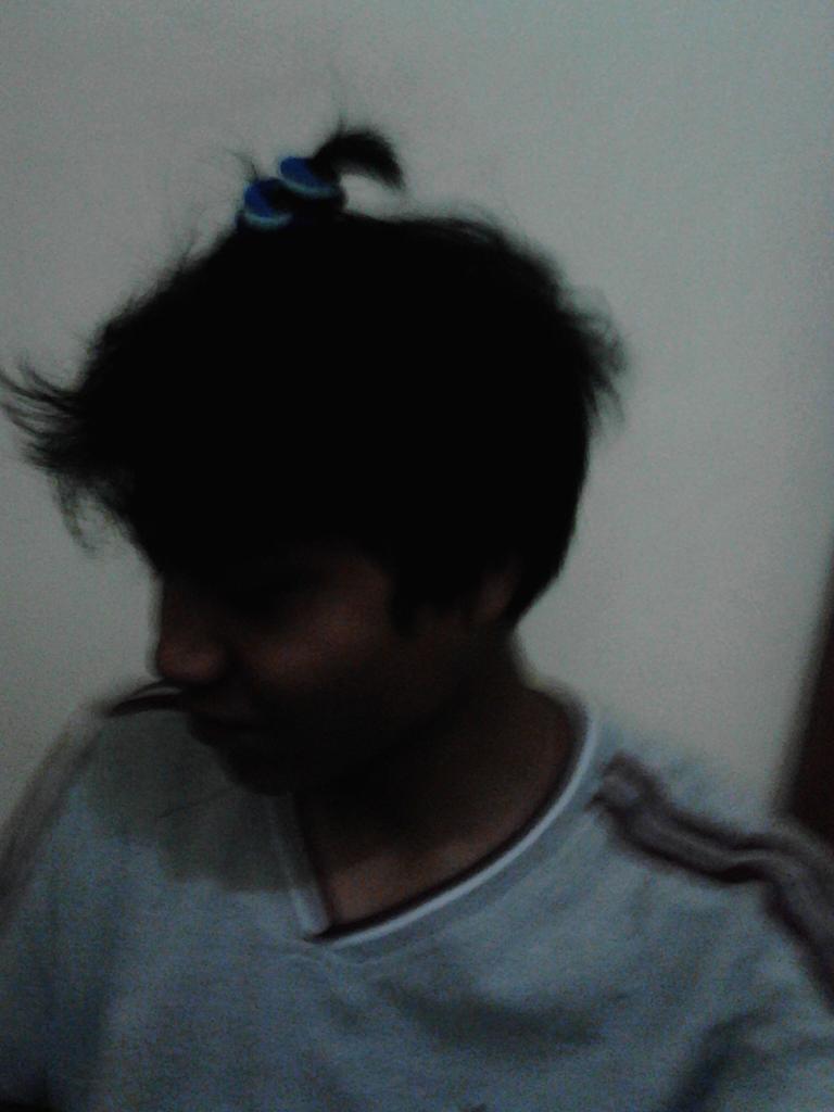 veliacindiana's tweet photo. cantiq banget deh kamu mas wkwk @mchmdilyas 😳😃😍💛 http://t.co/ocmSNnx0JA