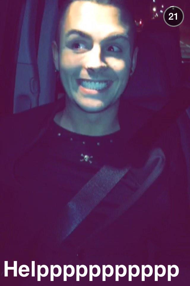 UnionJReact tweet picture