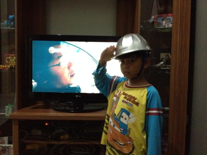 yulyamelia's tweet photo. Siap bantu ke cibitung, berantas pencurian #netmiliuner_4 @netmediatama http://t.co/gZKo9SCfsM